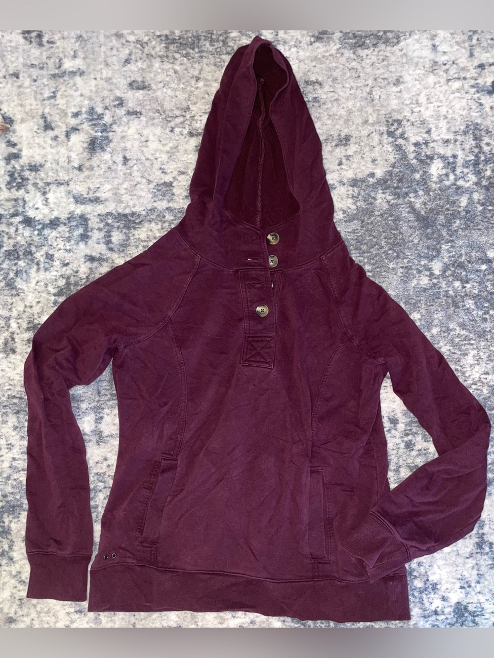 Converse sweatshirt